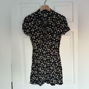 Forever 21 Black Floral Midi Dress